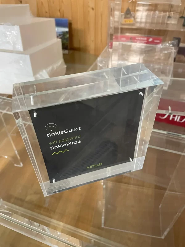 Displays de contorno para oficinas y despachos