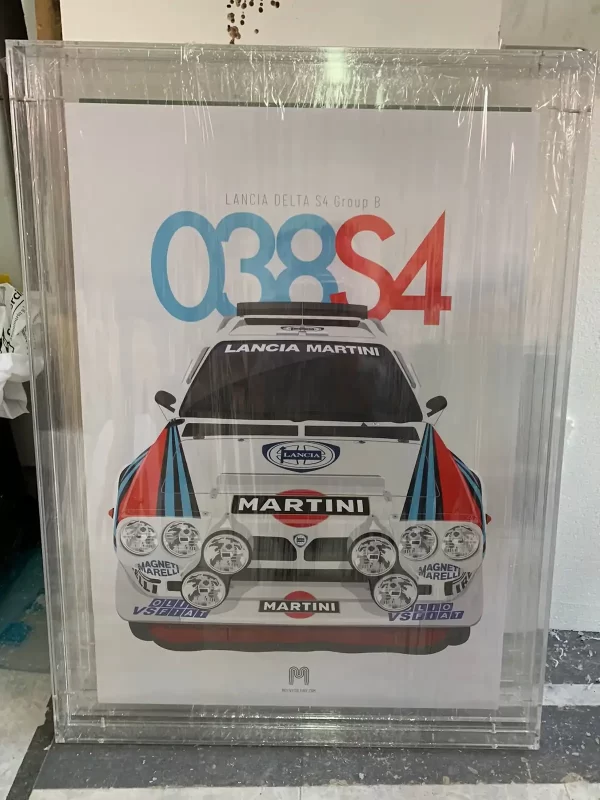 Display de metacrilato personalizado en publicidad