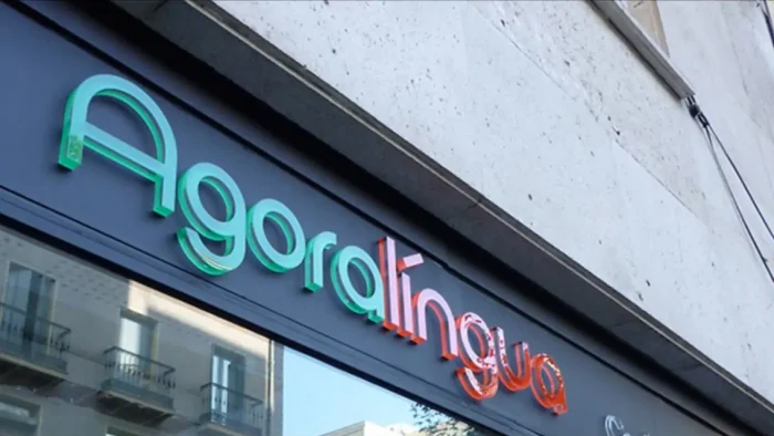 Letras corpóreas en metacrilato para rótulos de empresa