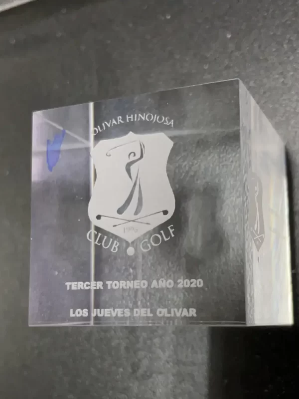 Placas conmemorativas a medida en metacrilato