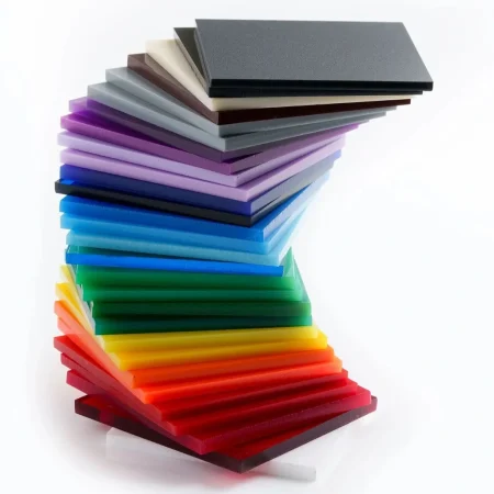 Ventajas del metacrilato frente al poliestireno en resistencia y durabilidad