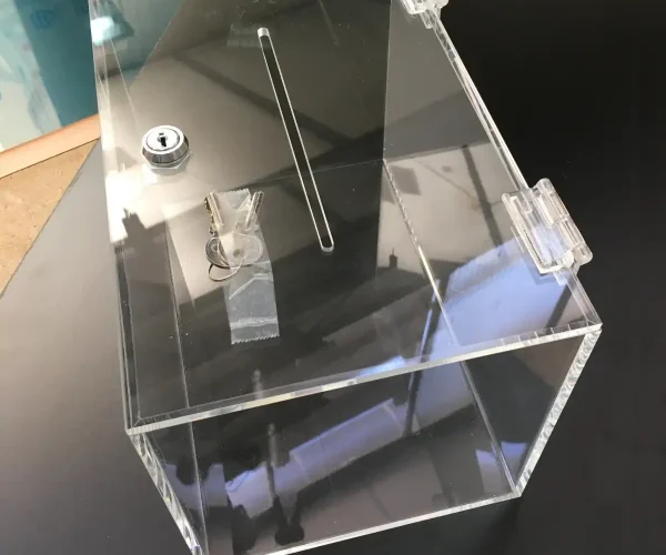 Urnas de metacrilato para eventos y sorteos