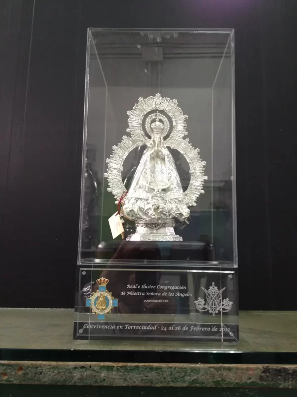 Vitrina de metacrilato de metacrilato para mesas y estanterías del hogar